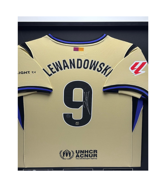 Robert Lewandowski FC Barcelona 25/26 ingelijst uit shirt