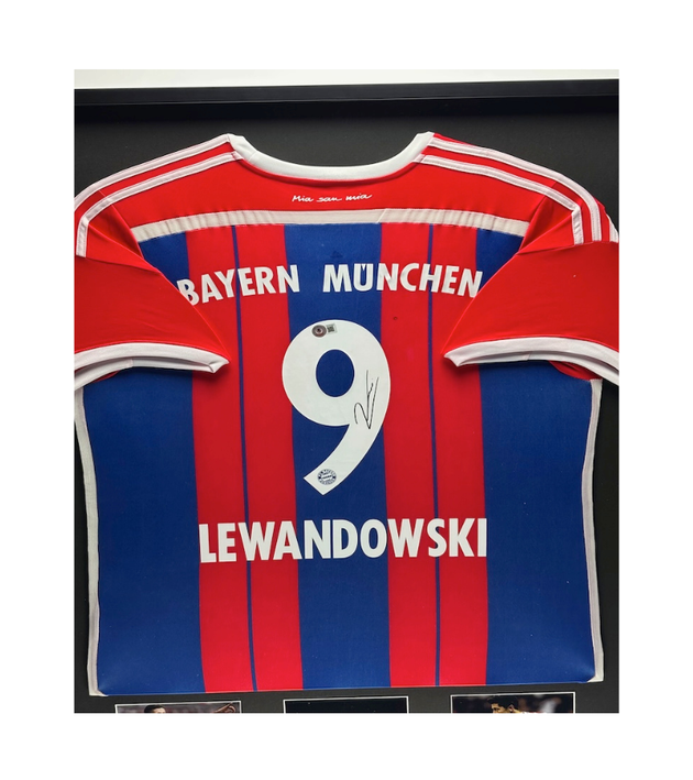 Robert Lewandowski FC Bayern München 14/15 ingelijst thuis shirt