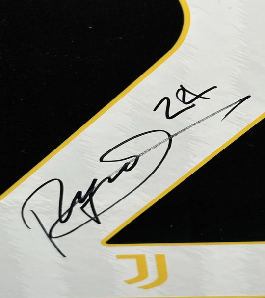 Daniele Rugani Juventus 23/24 ingelijst thuis shirt