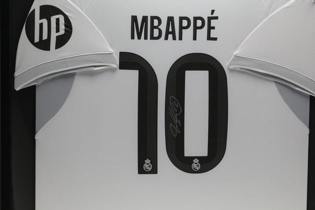 Kylian Mbappe Real Madrid 25/26 ingelijst thuis shirt