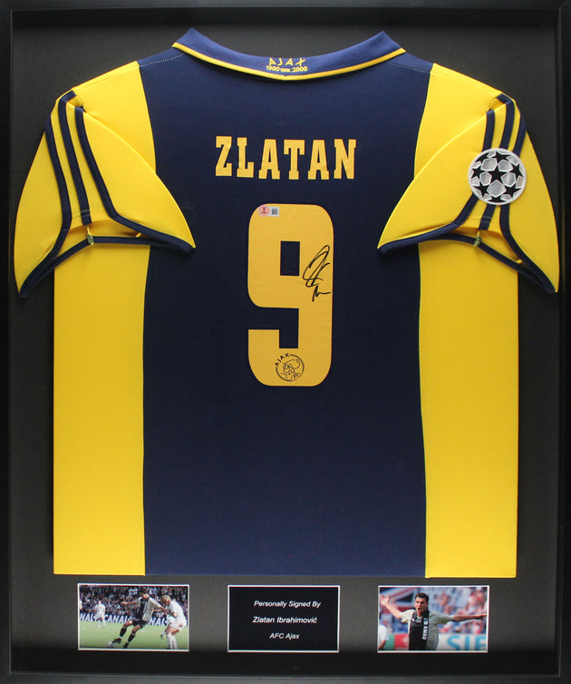 Zlatan Ibrahimovic AFC Ajax 00/01 ingelijst uit shirt