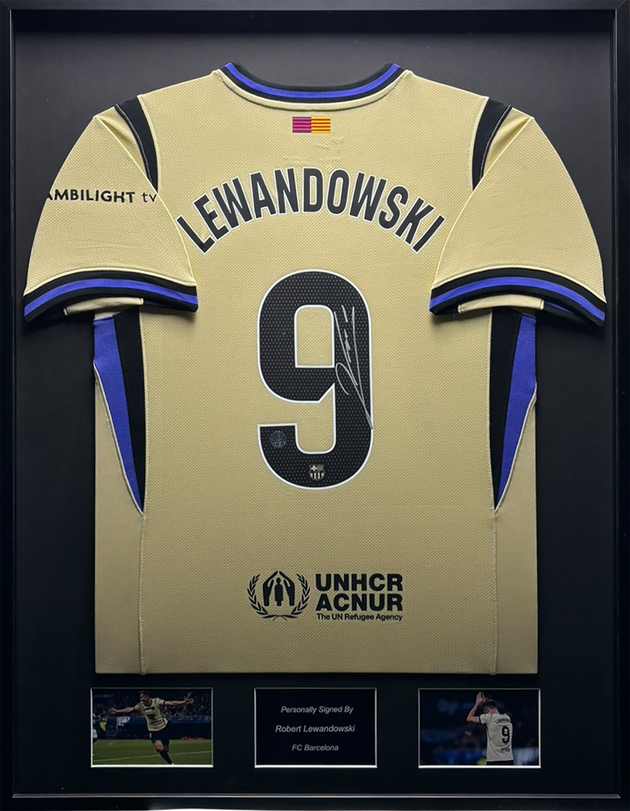 Robert Lewandowski FC Barcelona 25/26 ingelijst uit shirt