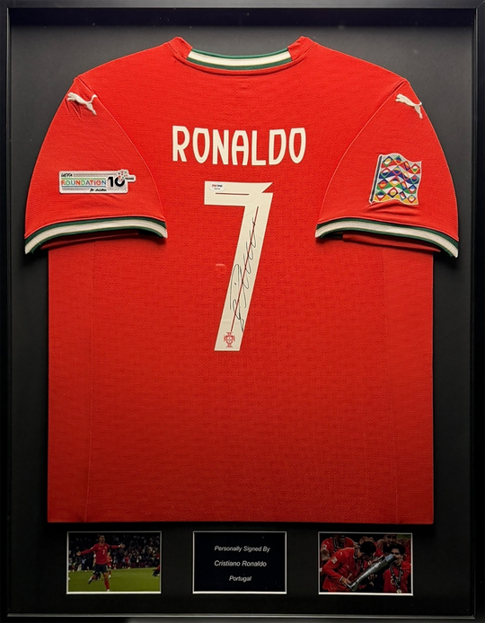 Cristiano Ronaldo Portugal 2025 ingelijst thuis shirt